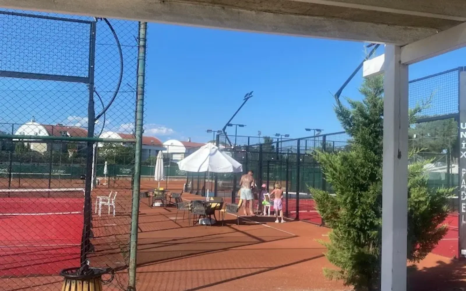 PHOENIX PADEL CLUB tesis görünümü