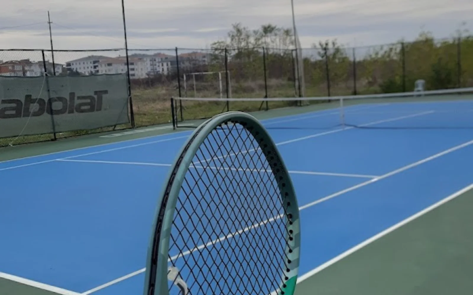 Lüleburgaz Tenis Akademisi Kapalı Tenis Kortu tesis görünümü