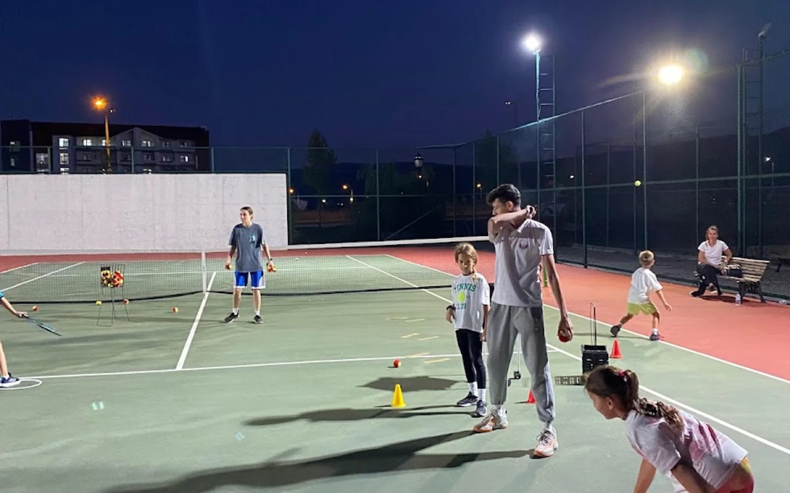 DPU Spor Kulübü Tenis Şubesi tesis görünümü